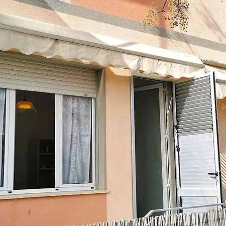 Vacanze 7 * Follonica