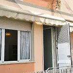 Vacanze 7 Apartment *